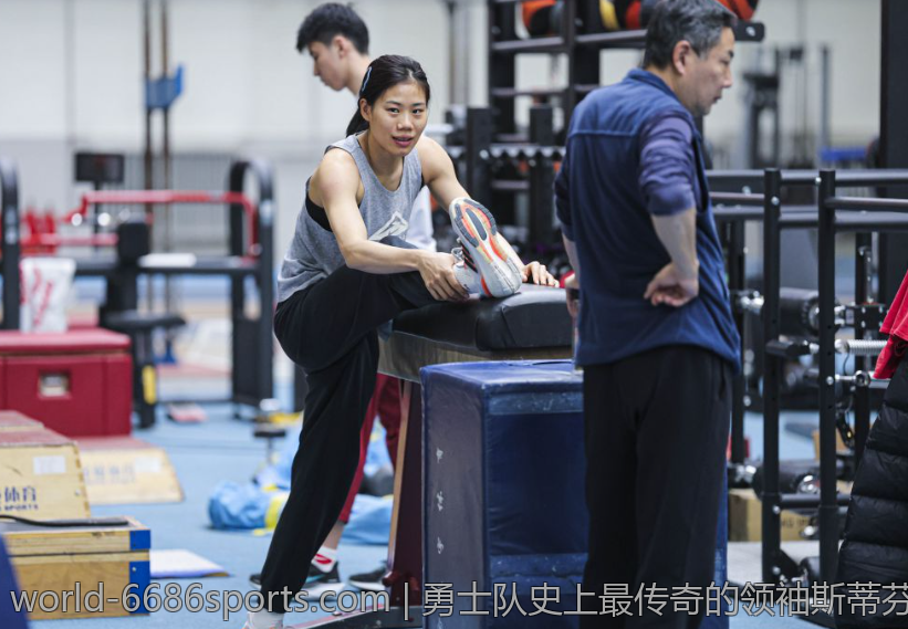 勇士队史上最传奇的领袖斯蒂芬库里签下终老合同
