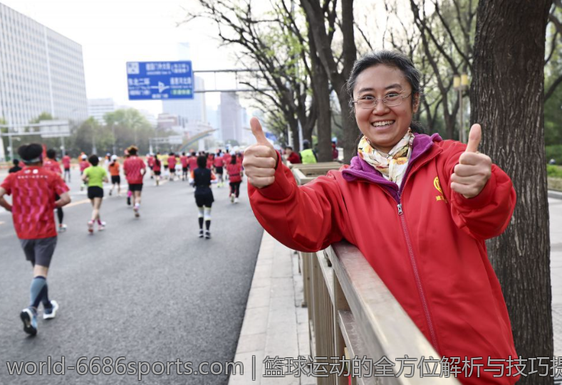 篮球运动的全方位解析与技巧提升